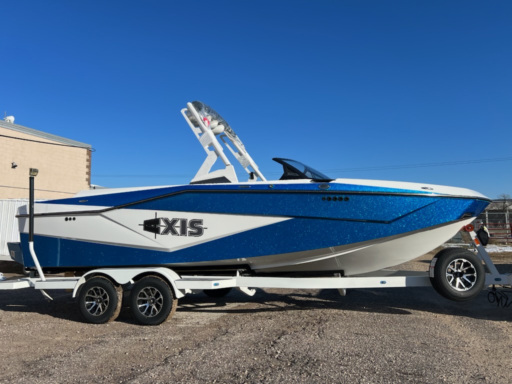2024 Axis T235 Icon